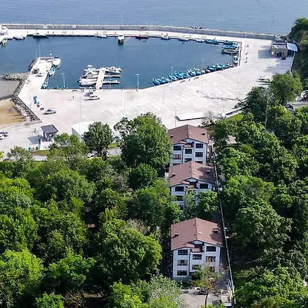 Kraimorie Park Apartment Burgas City