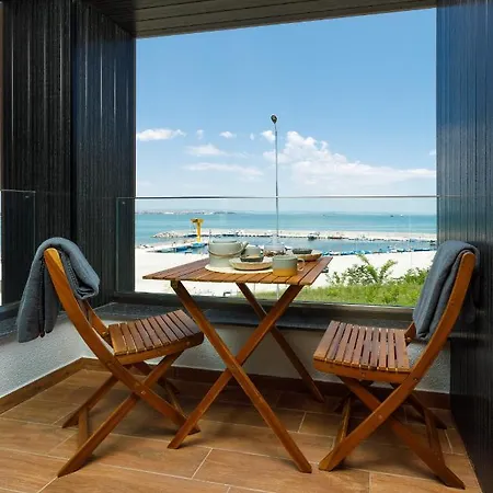 Апартамент крайморие парк