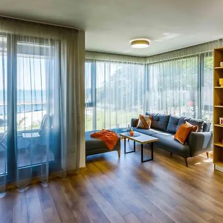 Kraimorie Park Apartment Burgas City