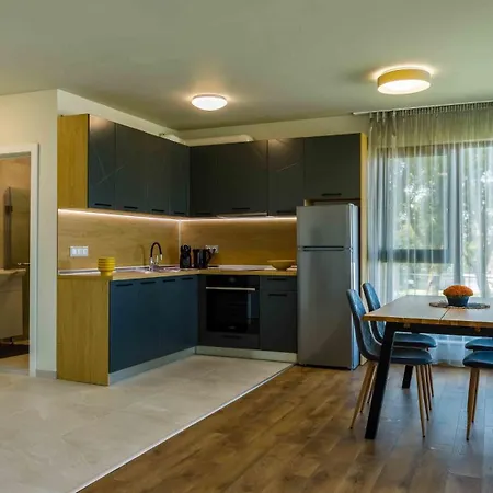 Apartment Kraimorie Park Burgas City