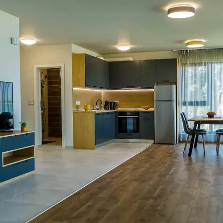 Kraimorie Park Apartment *