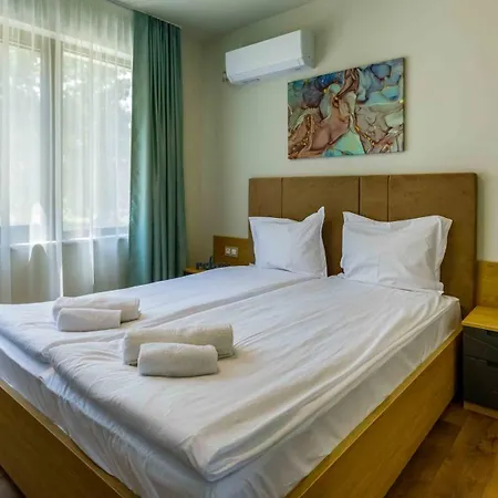 Apartment Kraimorie Park Burgas City